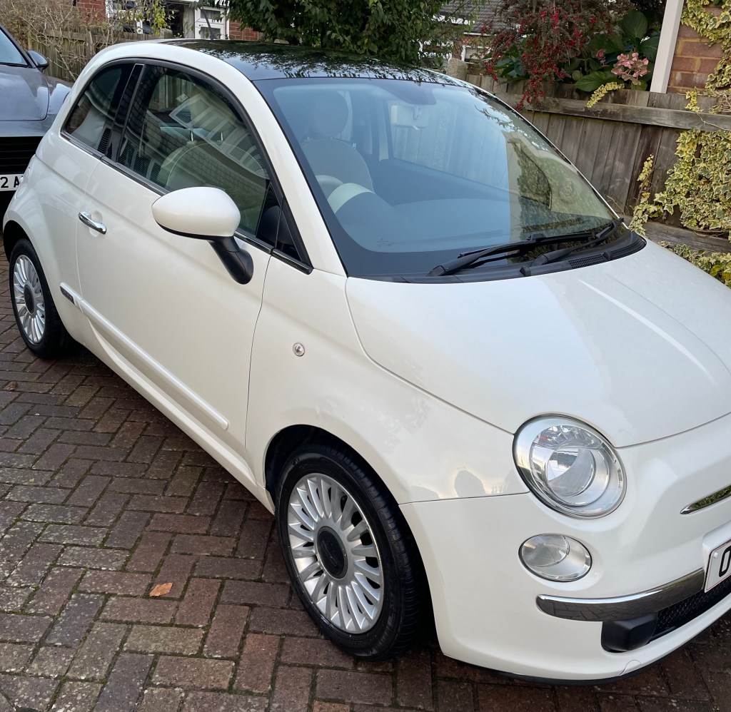 The Fiat 500, London Table Tennis, and the M25’s Secret&nbsp;Weapon